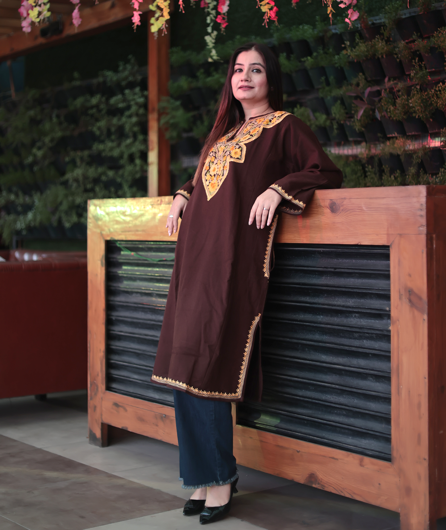 Richly Crafted Dark Brown Aari Embroidered Pheran