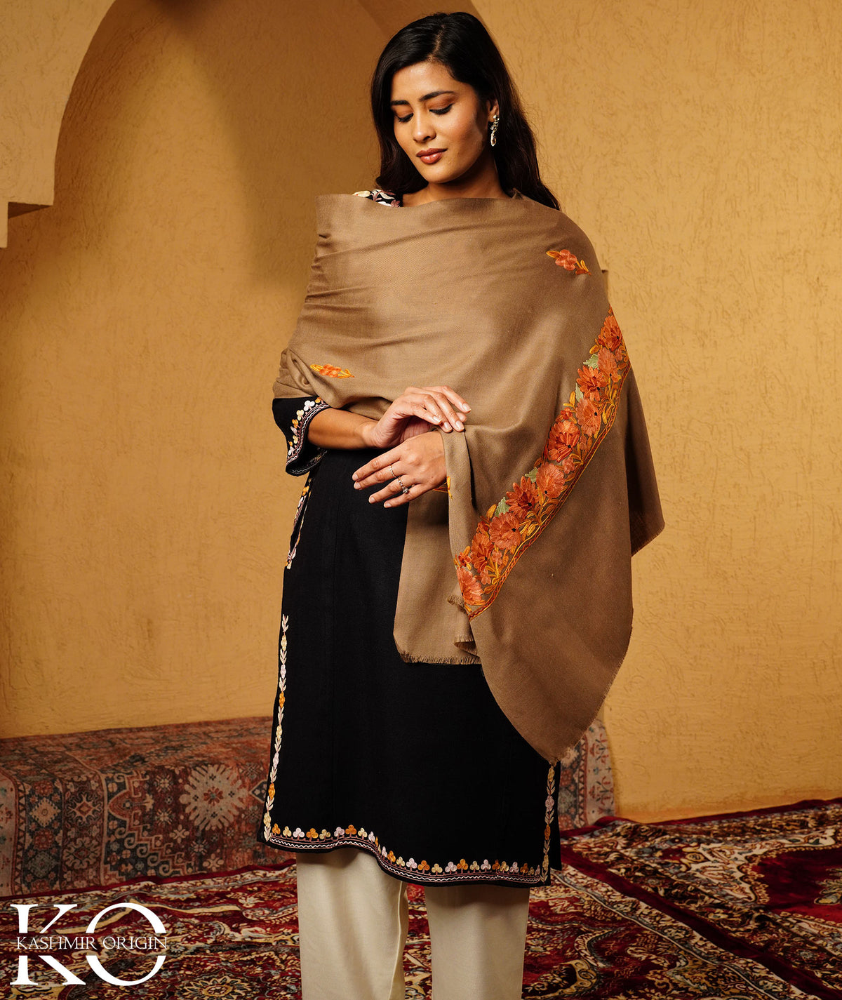 Fawn Aari Embroidered Woolen Shawl