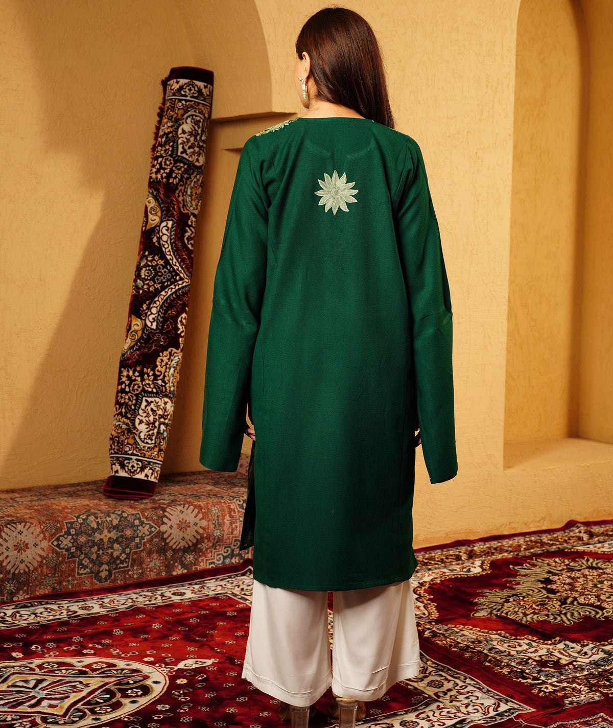 Green Tradational Koraab Sleeve Design Aari Embroidered Woolen Pheran