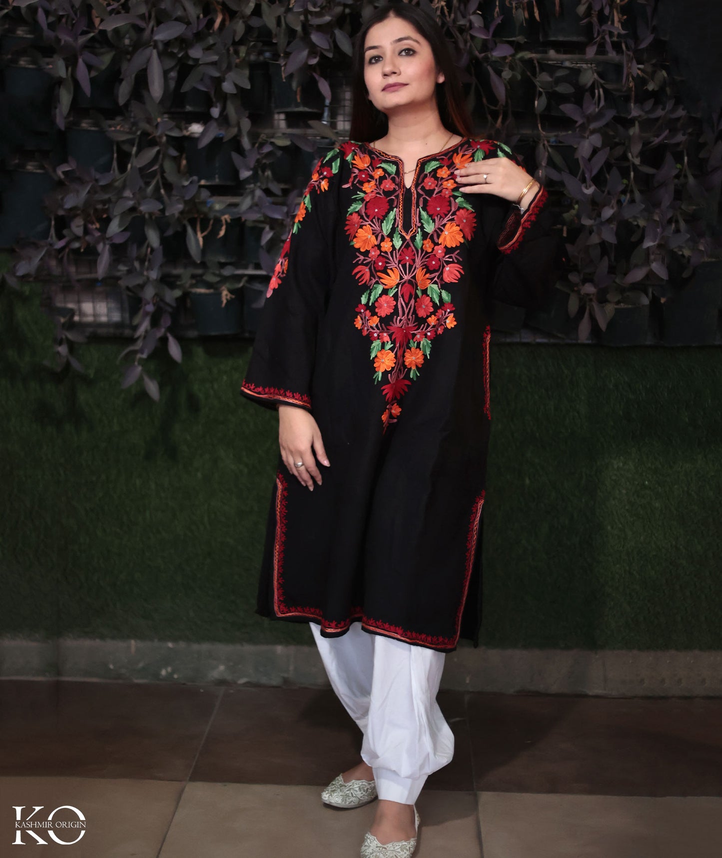Front back Design Black Aari Embroidered Pheran