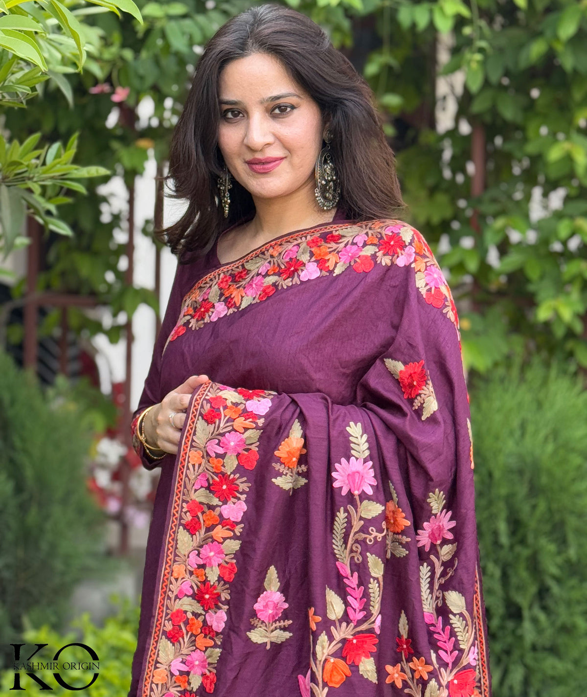 WineTop Seller Multifloral Aari Embroidered Kashmiri Pure Silk Saree