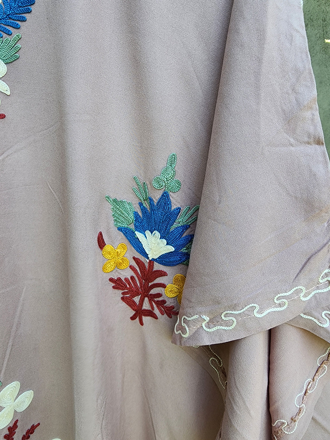 Mauve Aari Embroidered floral vine Design Kashmiri Kaftan