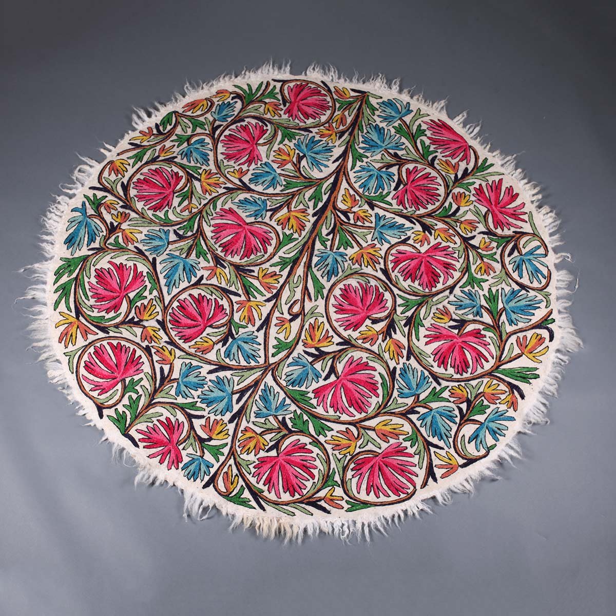Eternal Life Handmade Kashmiri Namda 5X5 | Woolen Rug | Felted Wool Rug