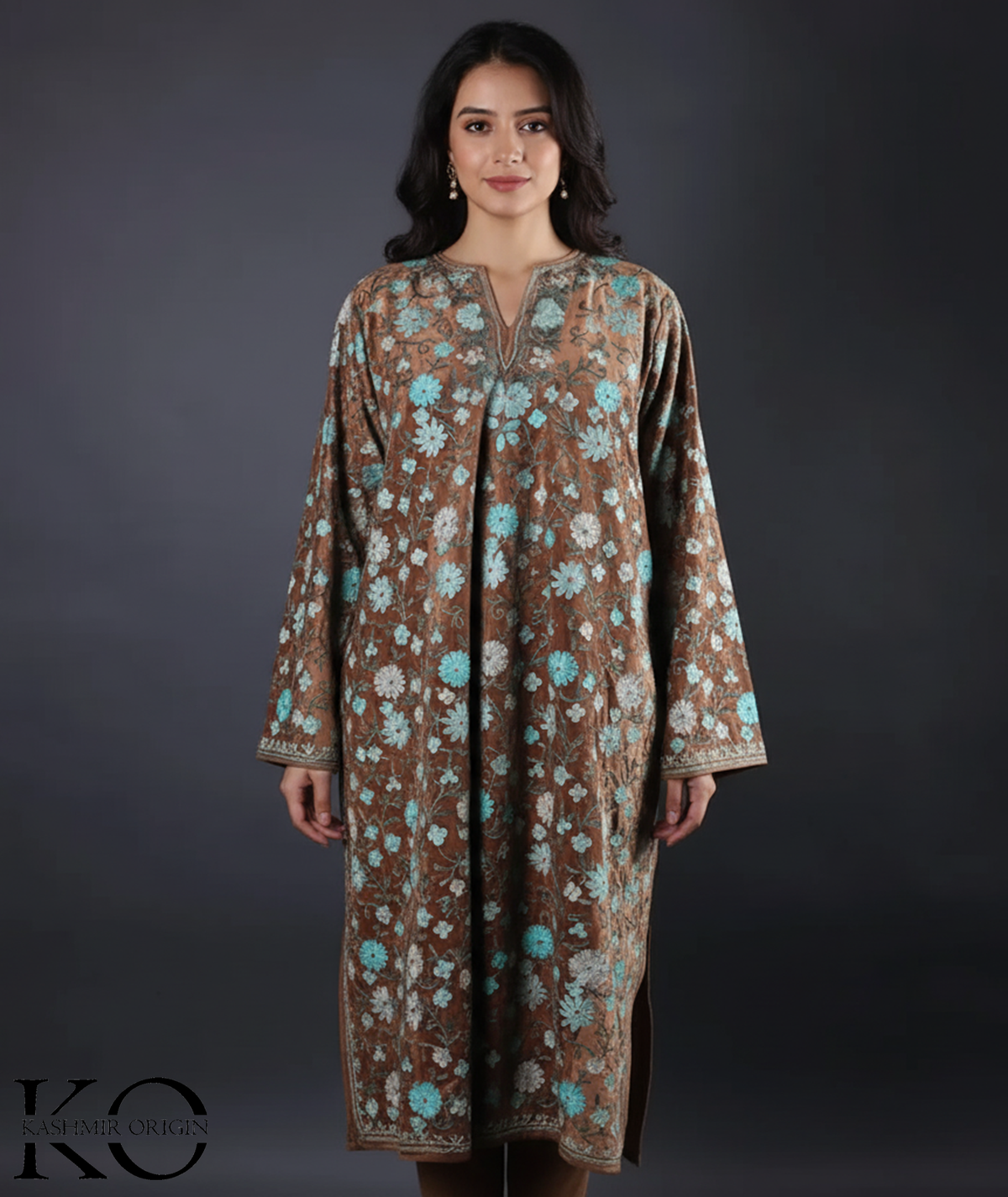 Velvet Jamawar Aari Embroidered Phiran | Full jamaawar Pheran |