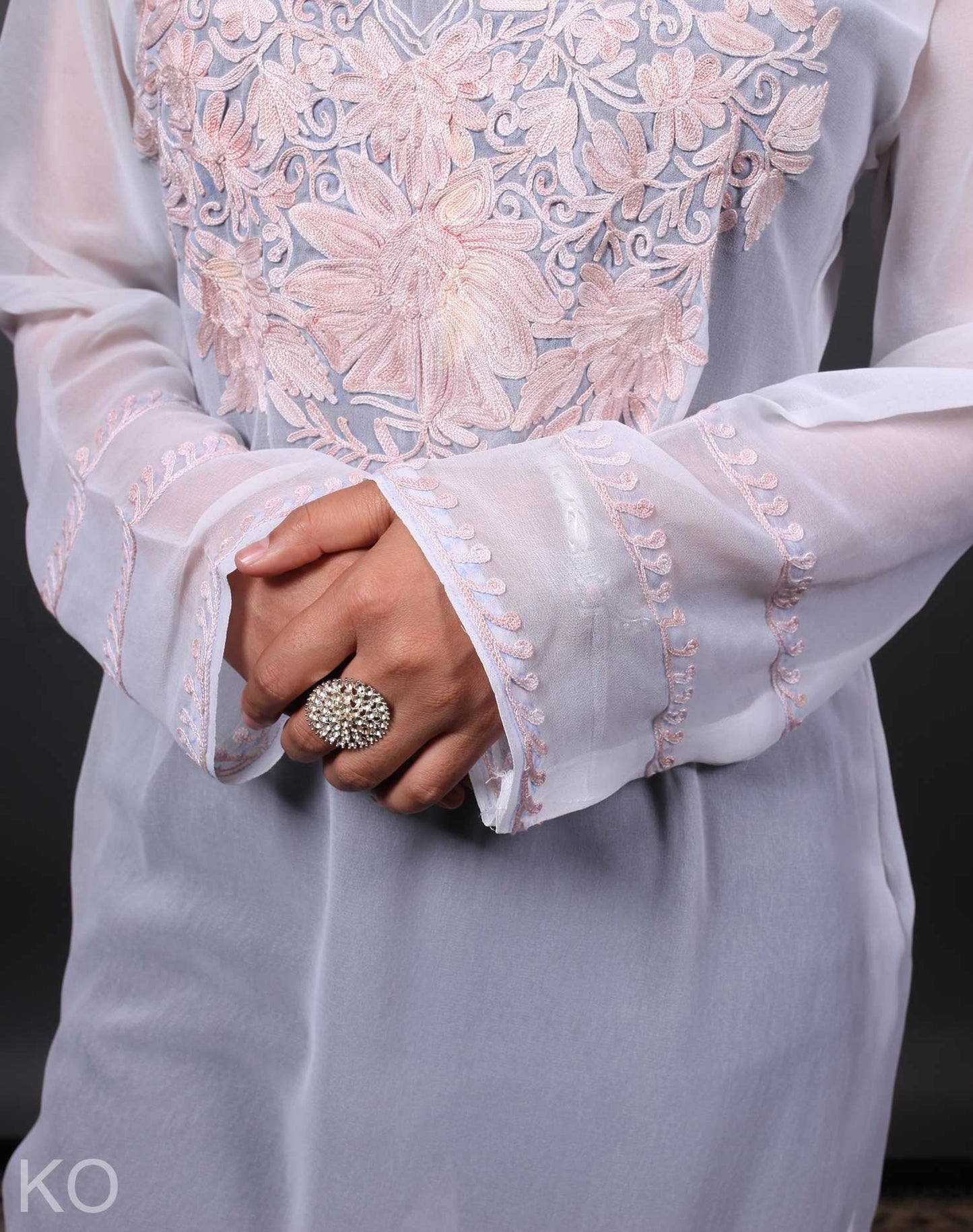 White Floral Design Aari Embroidered Georgette Kurti