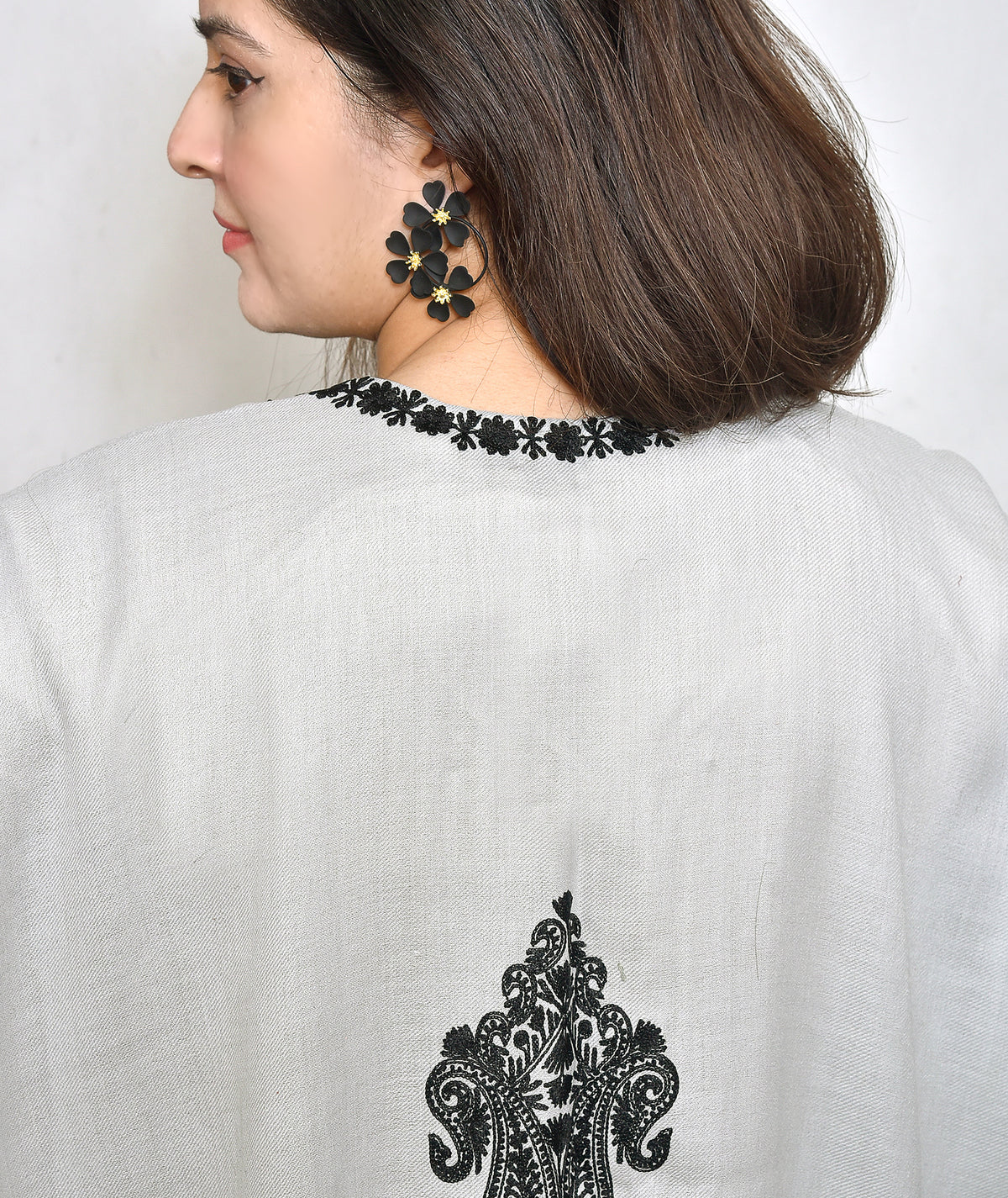 Priemum Wool Grey & Black Embroidered kaftan