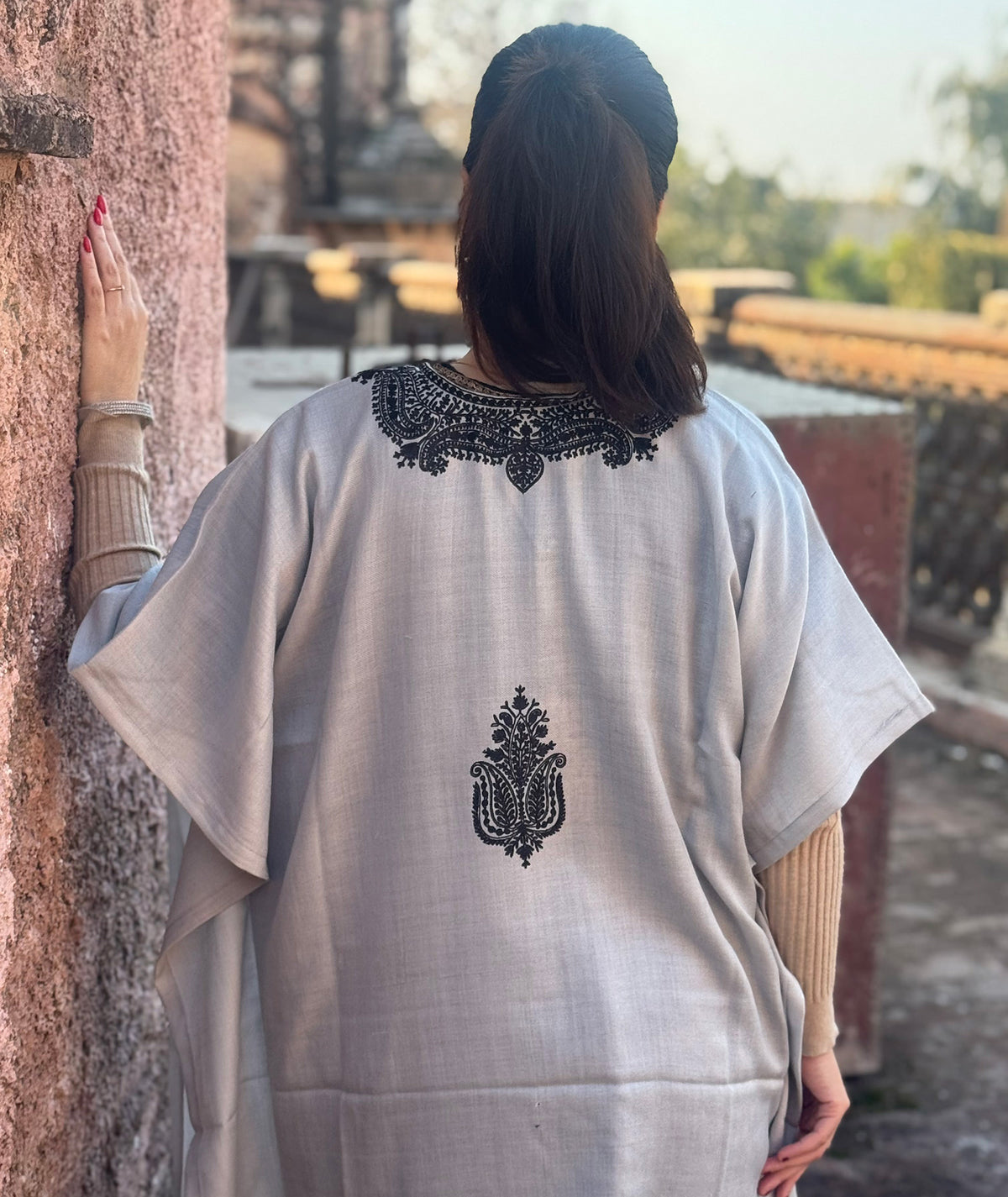 Priemum Wool Grey & Black Embroidered kaftan