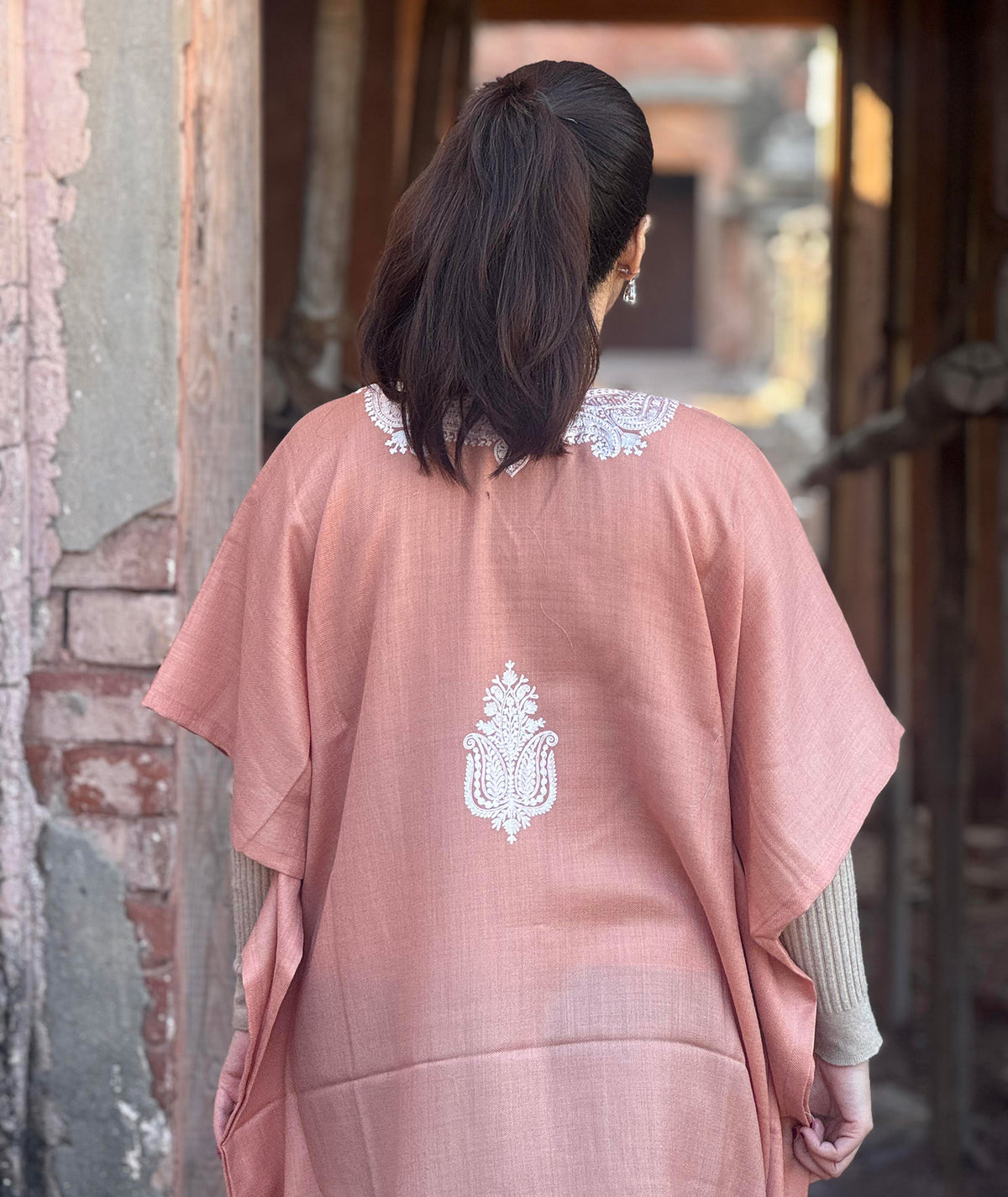 Priemum Wool Peach & White Embroidered kaftan