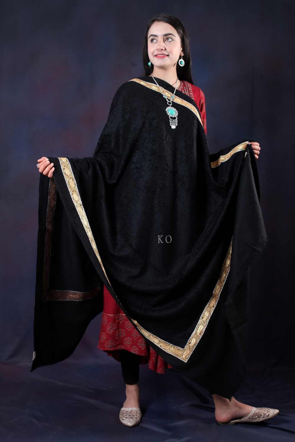 Black Towel Pashmina Tilla Embroidred Pashmina Shawl