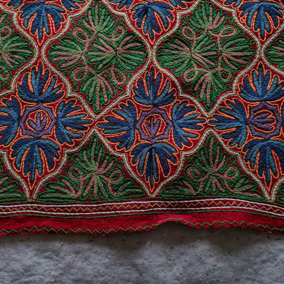 Bagh E Surkh Red Handmade Double Aari Embroidered Namda 6x4 Ft