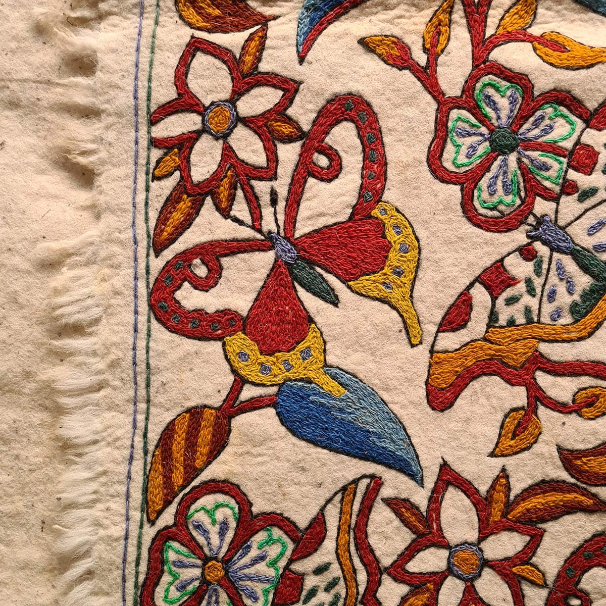 Butterfly Garden Handmade Double Aari Embroidered Namda 6x4 Ft