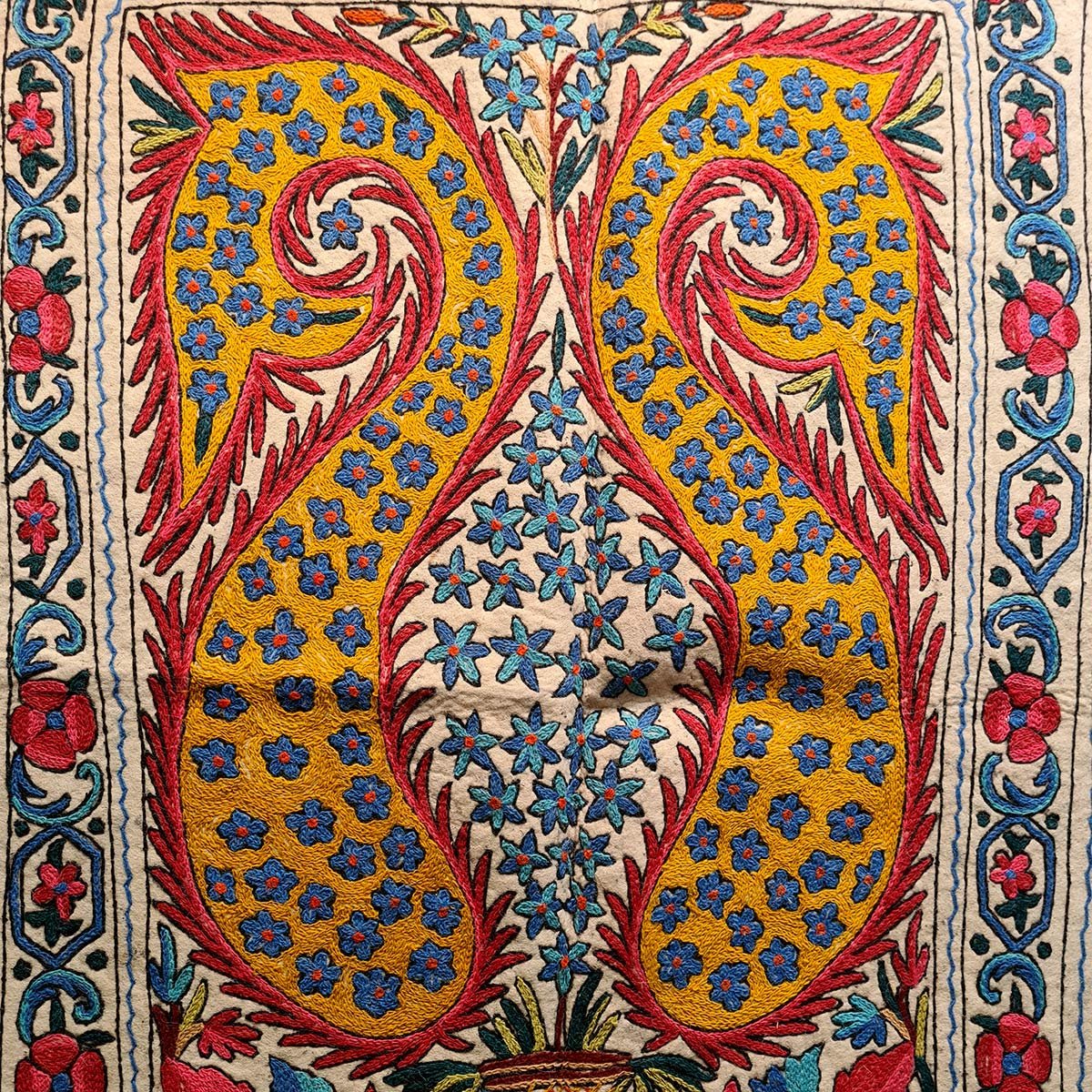Paisley Royal Handmade Double Aari Embroidered Namda 6x4 Ft