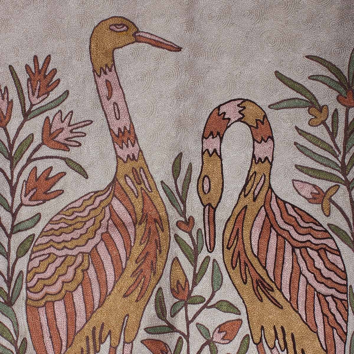 SWAN DESIGN SILK RUG 2 X 2.5 FT