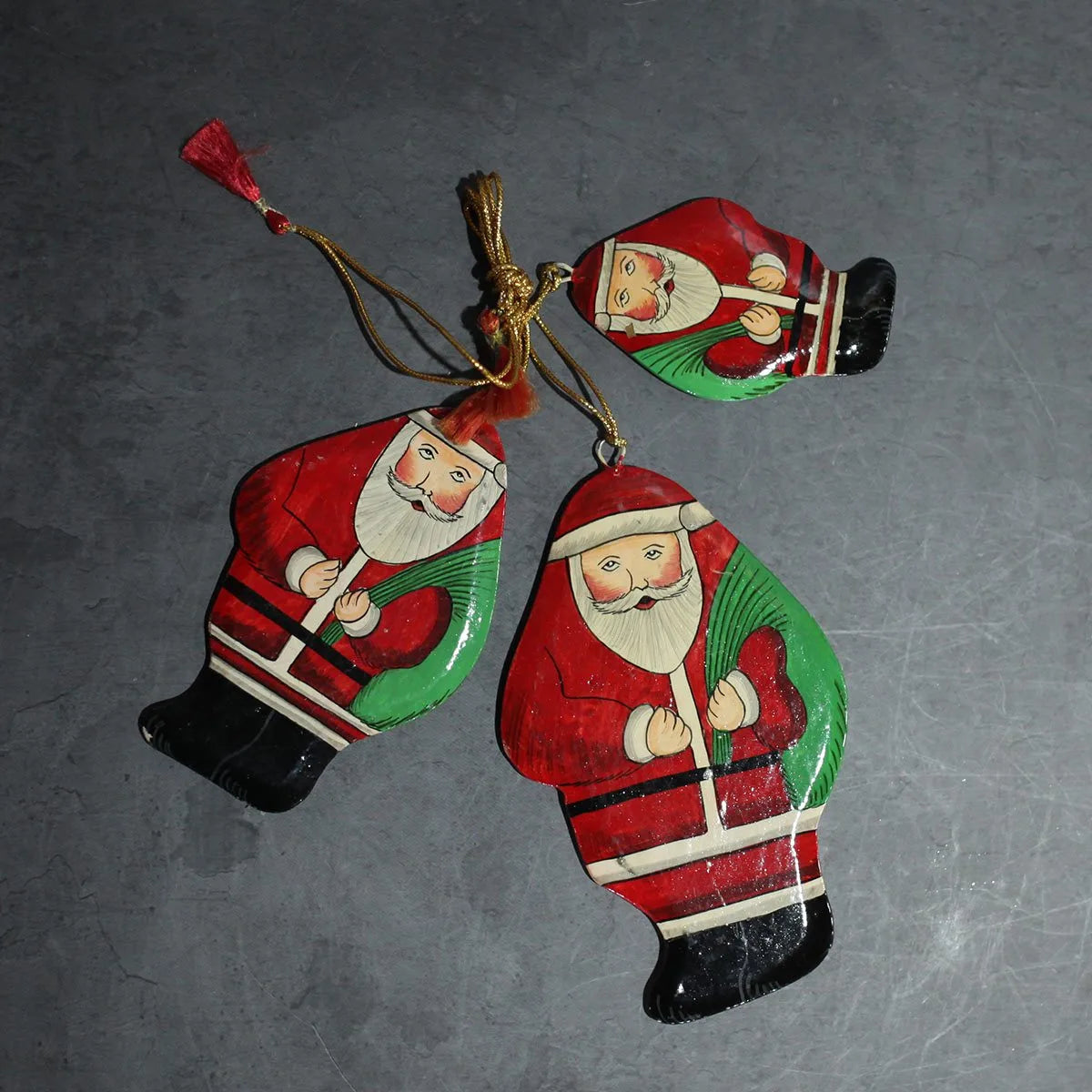 Hanging Paper Mache Santa Set<br> of 3