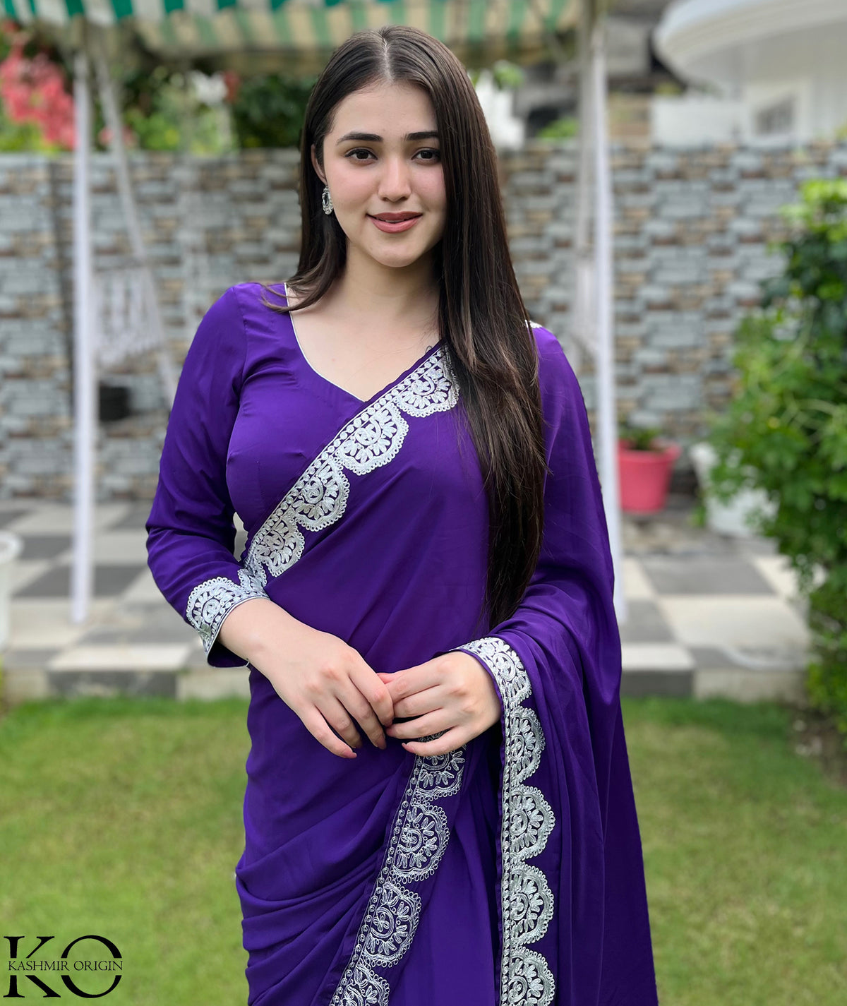 Kashmiri Purple Crepe Saree With Silver Zari Embroidery