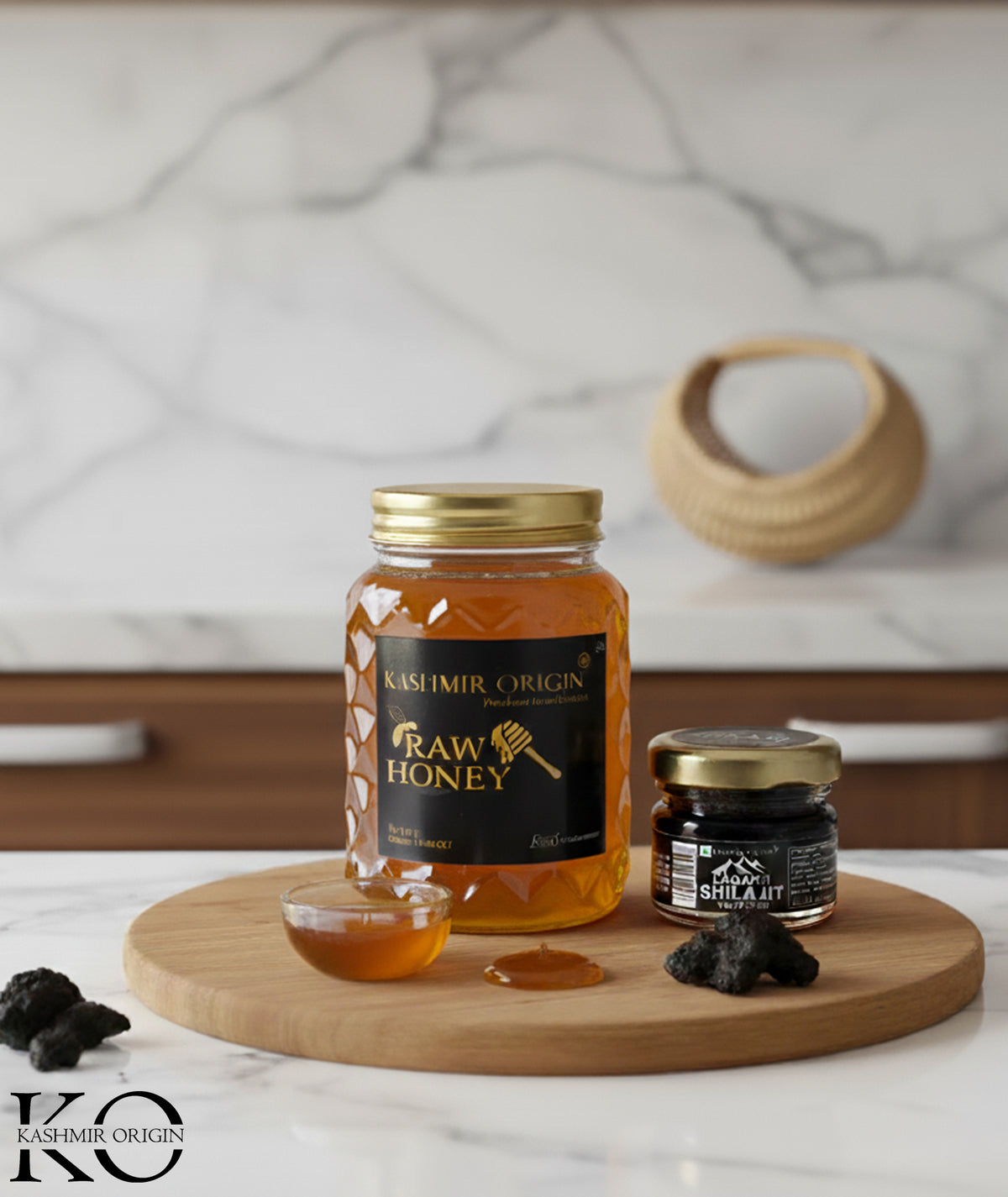Shilajit-Saffron-Honey:-The-Nutritious-Luxury-Basket