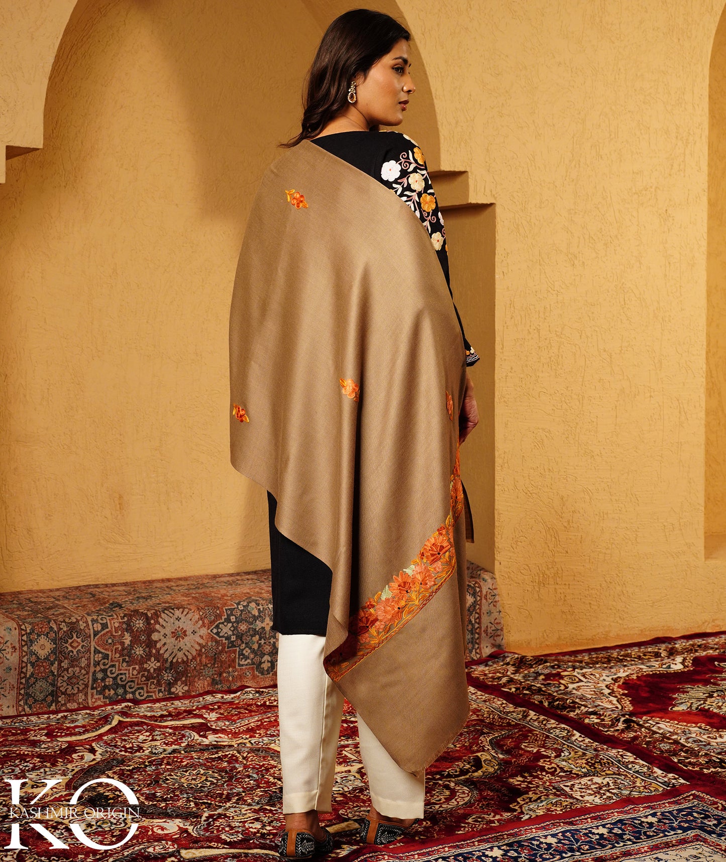 Fawn Aari Embroidered Woolen Shawl