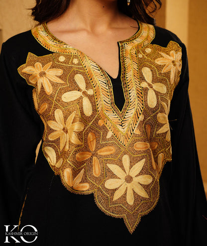 Black Khatamband DesignZari Embroidered Woolen Pheran