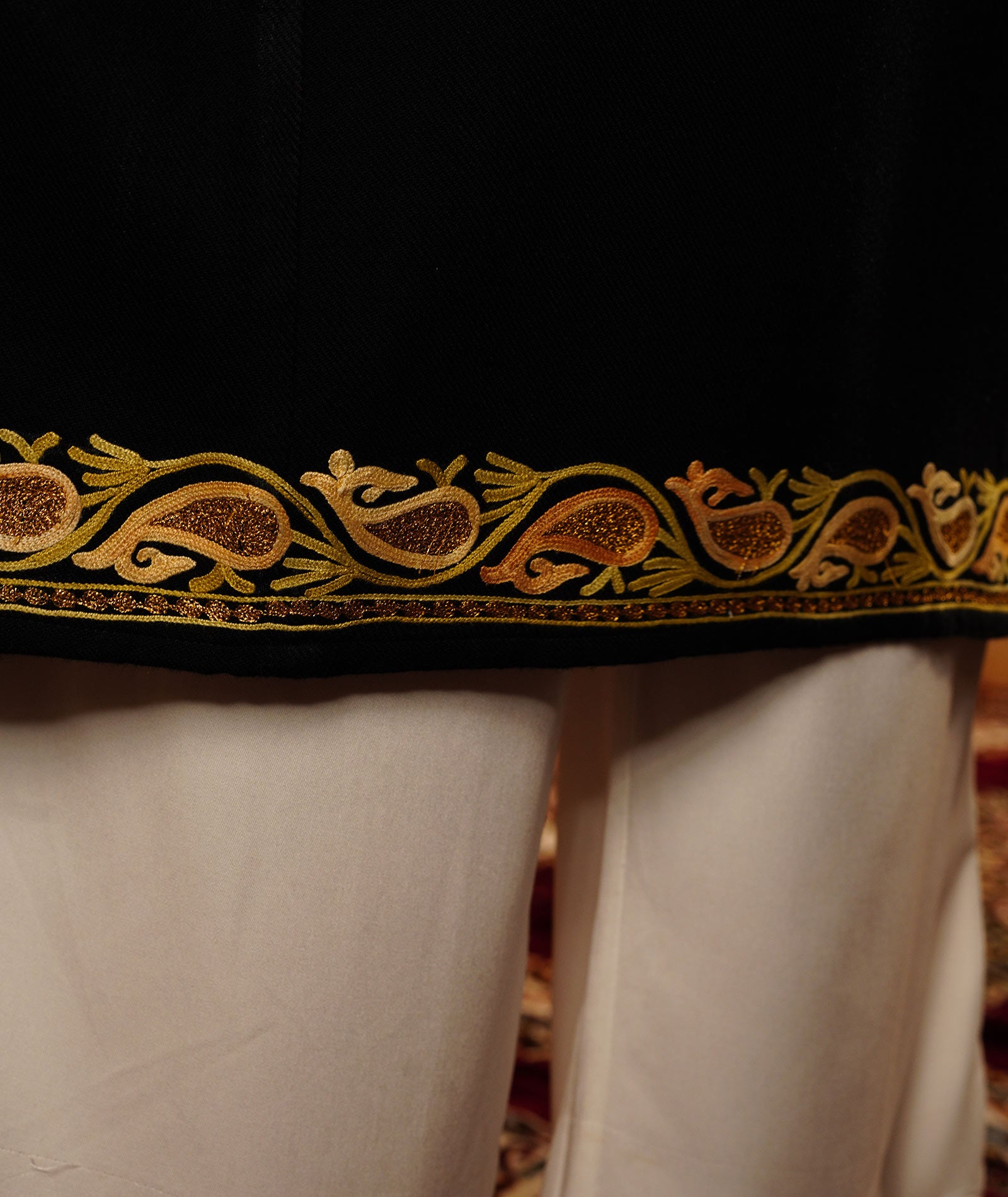Black Khatamband DesignZari Embroidered Woolen Pheran