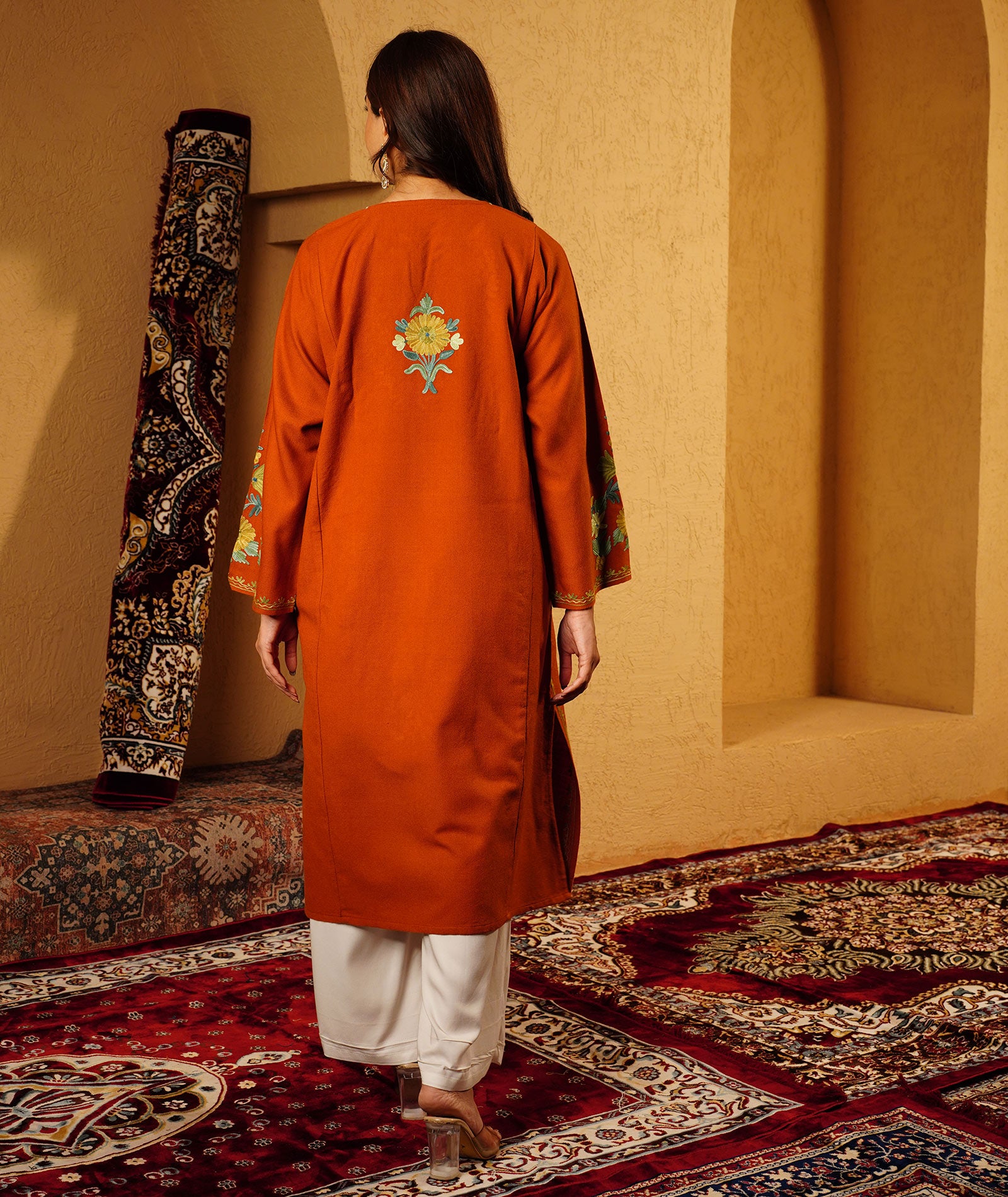 Rust Phooldaan Design Aari Embroidered Woolen Pheran
