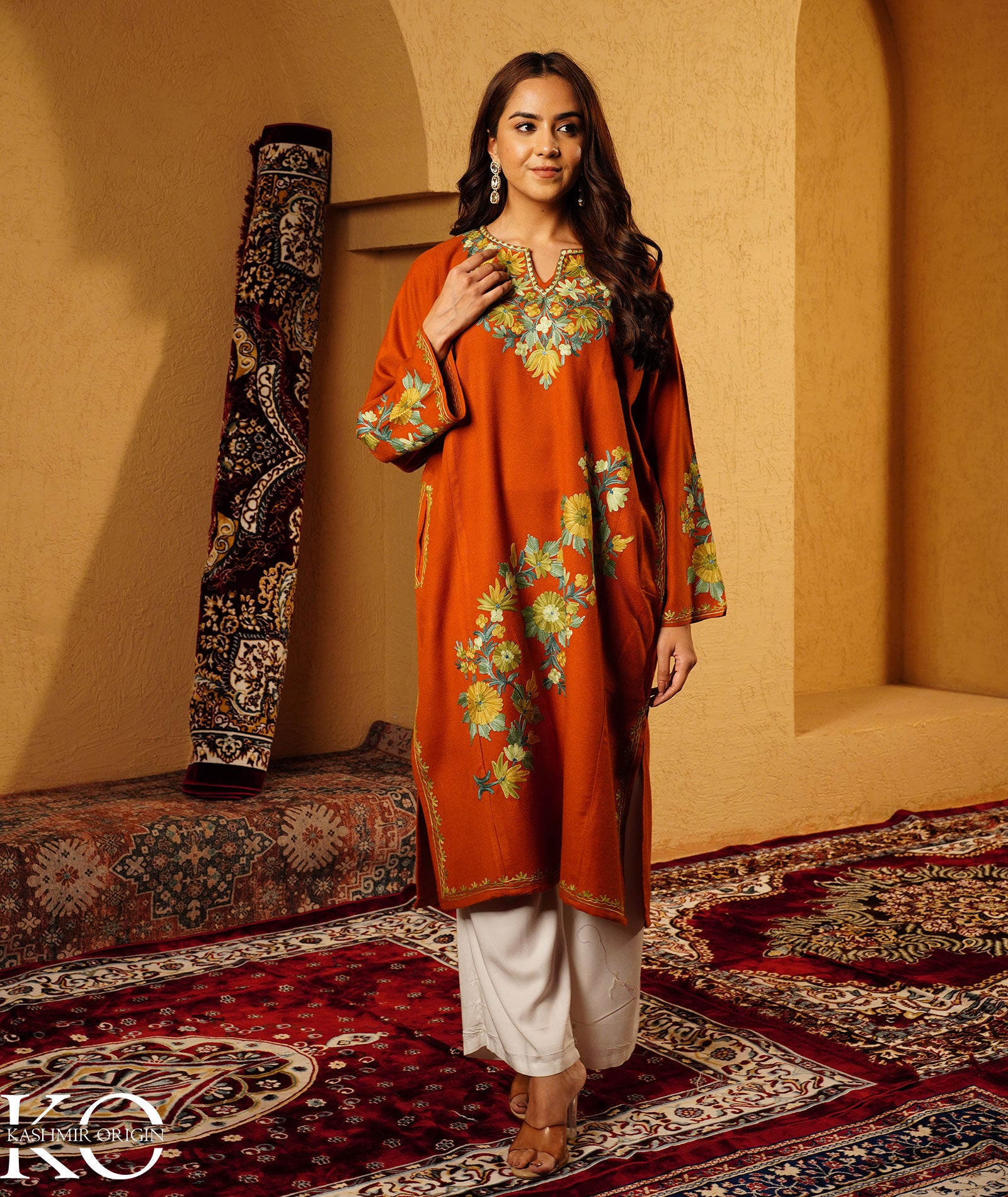 Rust Phooldaan Design Aari Embroidered Woolen Pheran