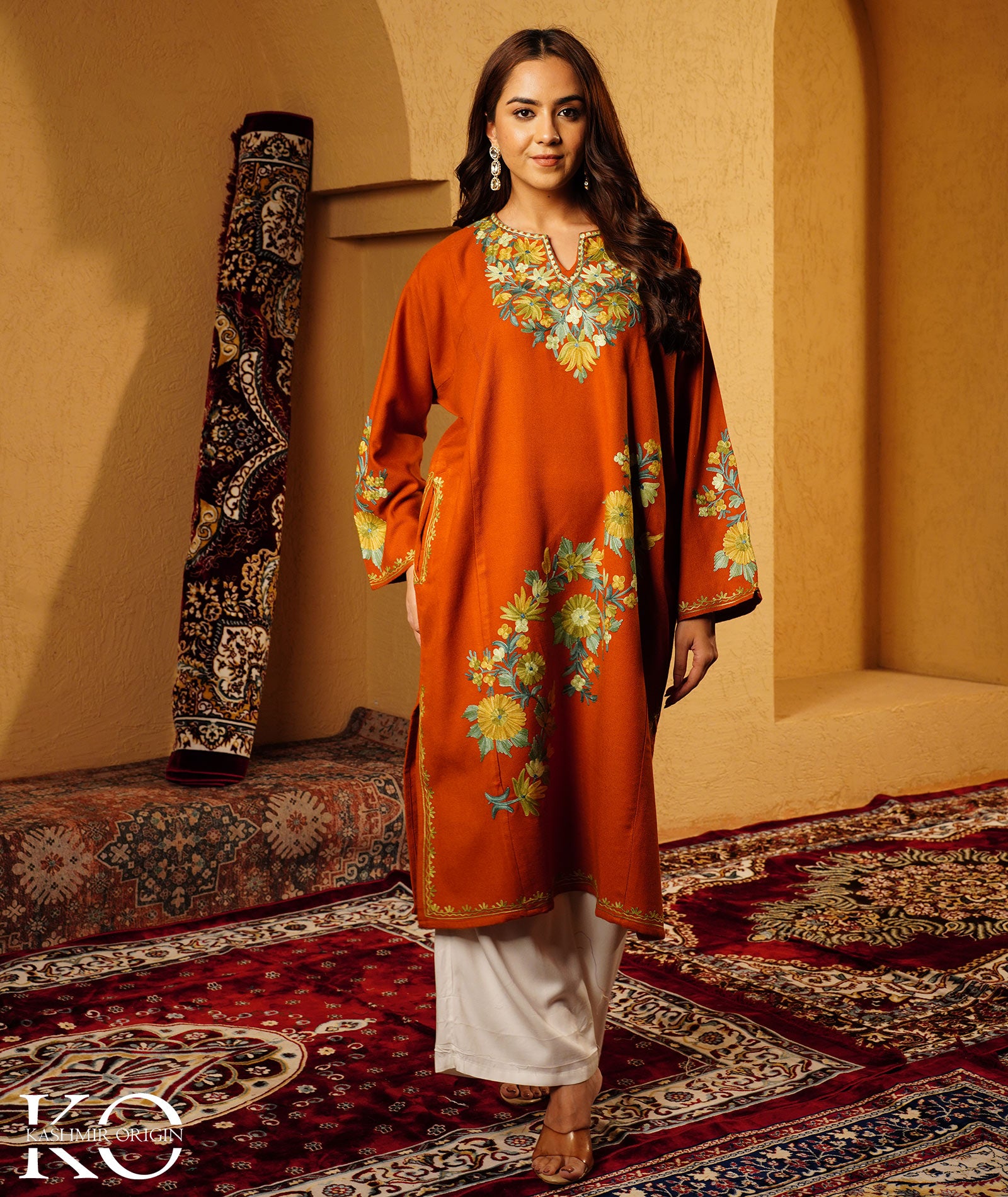 Rust Phooldaan Design Aari Embroidered Woolen Pheran