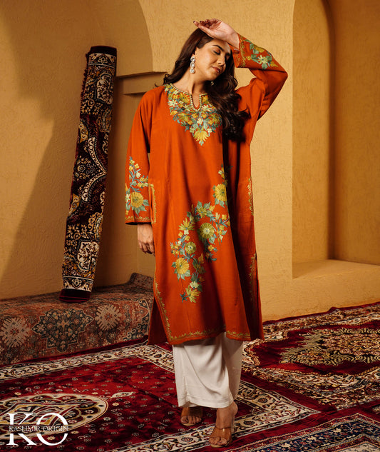 Rust Phooldaan Design Aari Embroidered Woolen Pheran