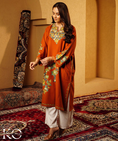 Rust Phooldaan Design Aari Embroidered Woolen Pheran