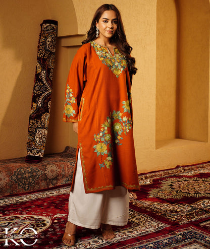 Rust Phooldaan Design Aari Embroidered Woolen Pheran