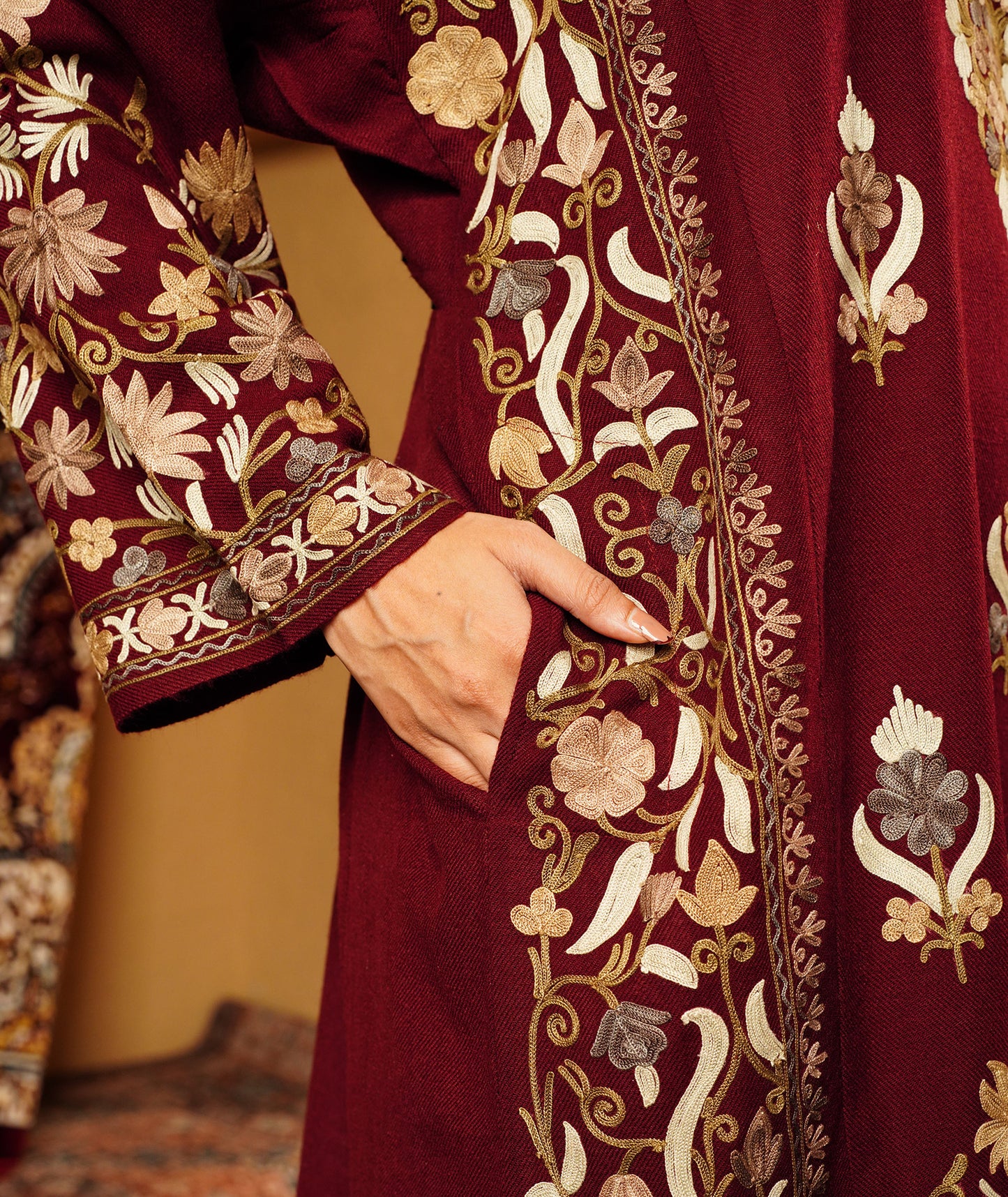 Maroon Aari Embroidered Jamawar Woolen Kashmiri Pheran