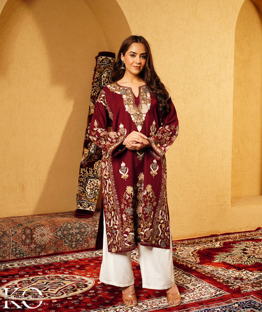 Maroon Aari Embroidered Jamawar Woolen Kashmiri Pheran