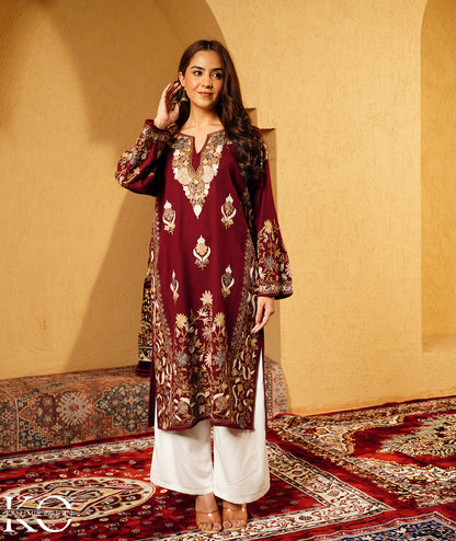 Maroon Aari Embroidered Jamawar Woolen Kashmiri Pheran