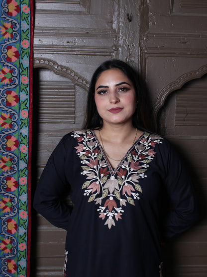 Black Tulip Design Aari Embroidered Kashmiri Cotton Co-Ord Set