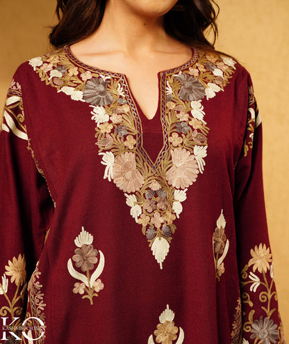 Maroon Aari Embroidered Jamawar Woolen Kashmiri Pheran