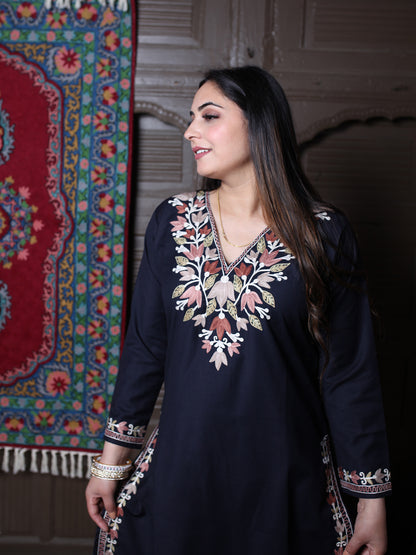 Black Tulip Design Aari Embroidered Kashmiri Cotton Co-Ord Set