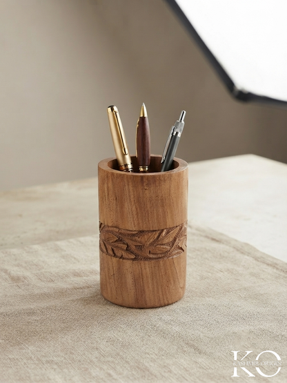 Kashmiri Hand Carved Chinar Pattern Walnut Wood Pen Holder