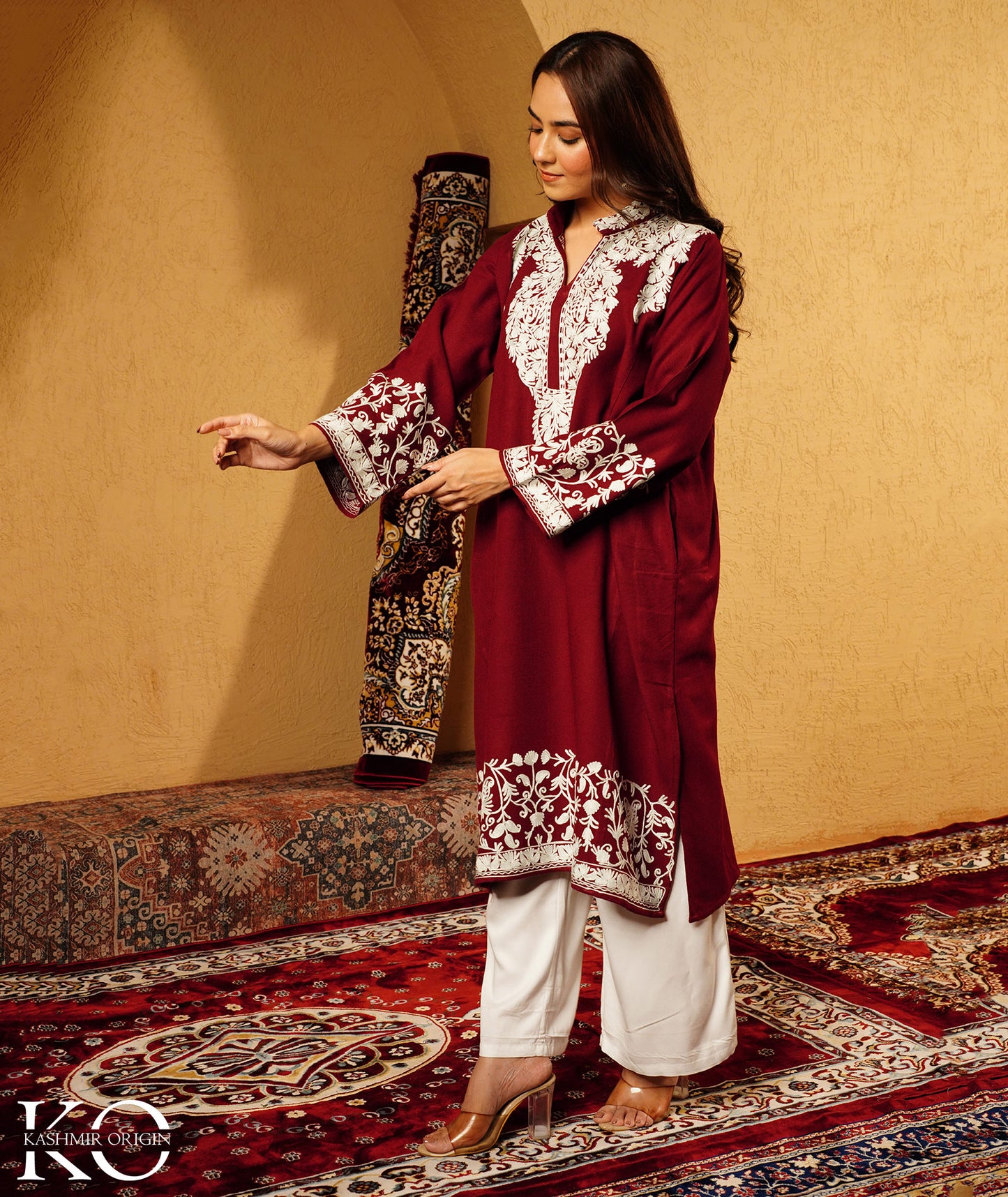 Maroon Aari Embroidered Mandarin collared neck Design Woolen Kashmiri Pheran