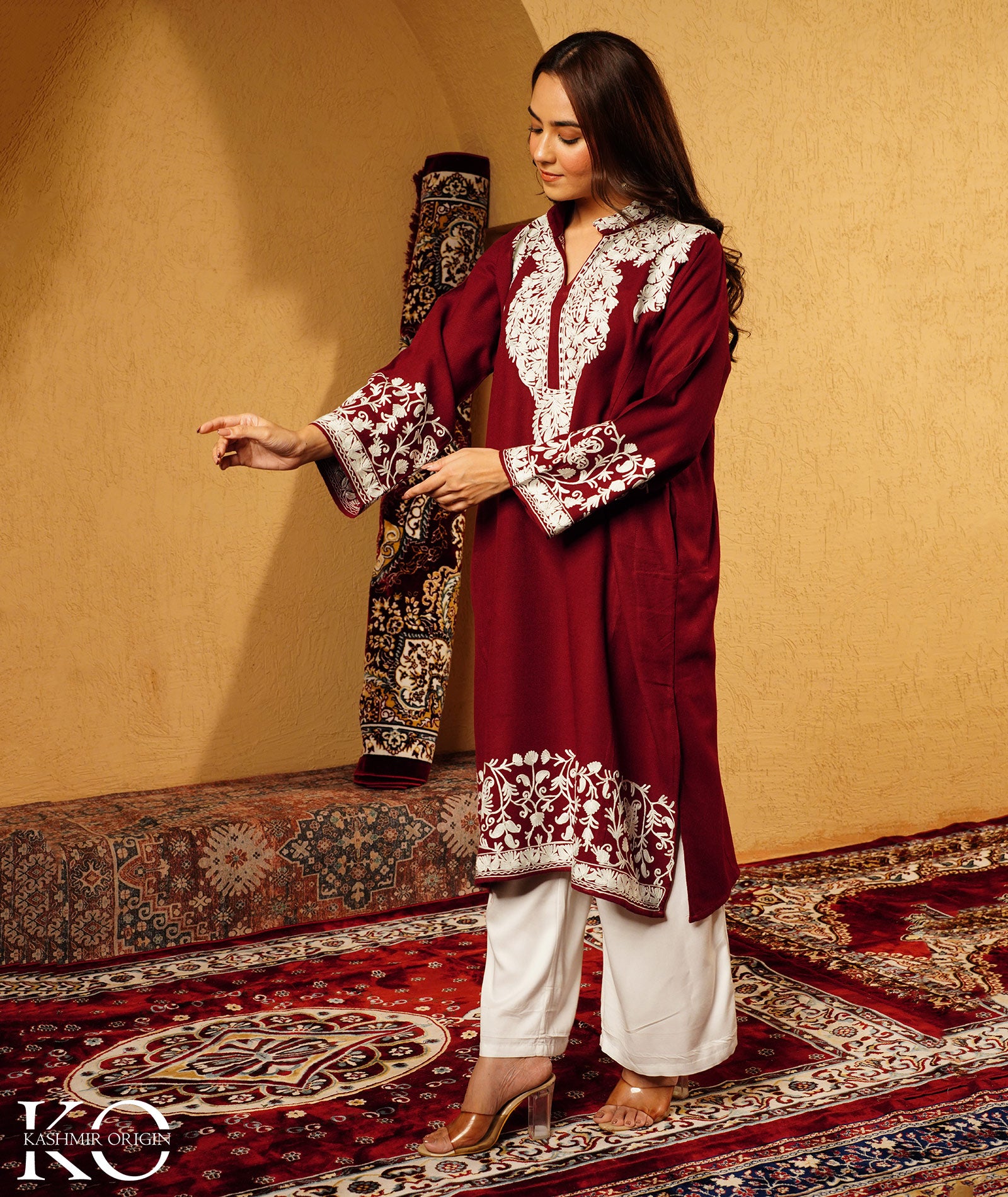 Maroon Aari Embroidered Mandarin collared neck Design Woolen Kashmiri Pheran