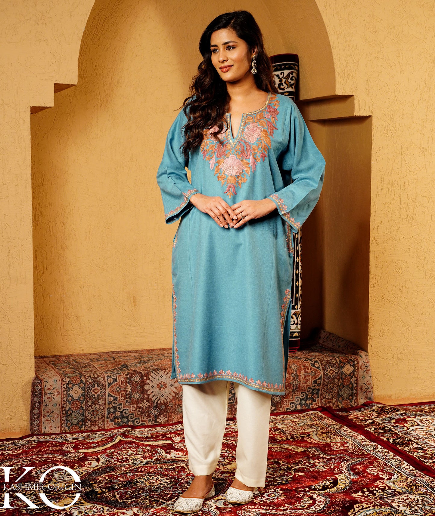 Powder Blue Aari & Zari Embroidered Wool Pheran