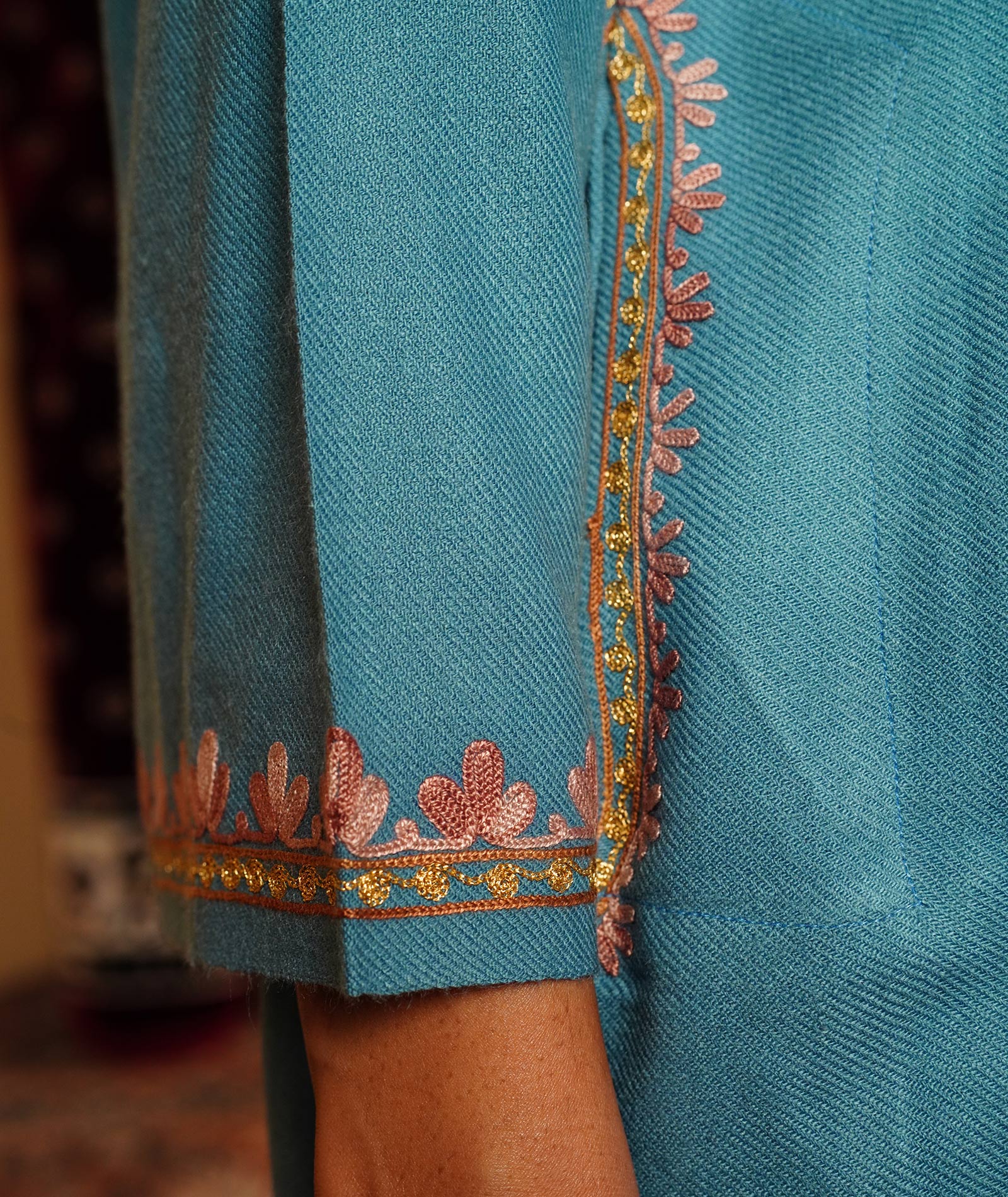 Powder Blue Aari & Zari Embroidered Wool Pheran