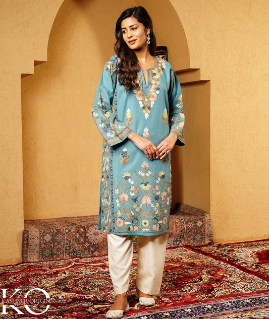 Sky Blue Aari Embroidered Jamawar Design kashmiri Woolen Pheran