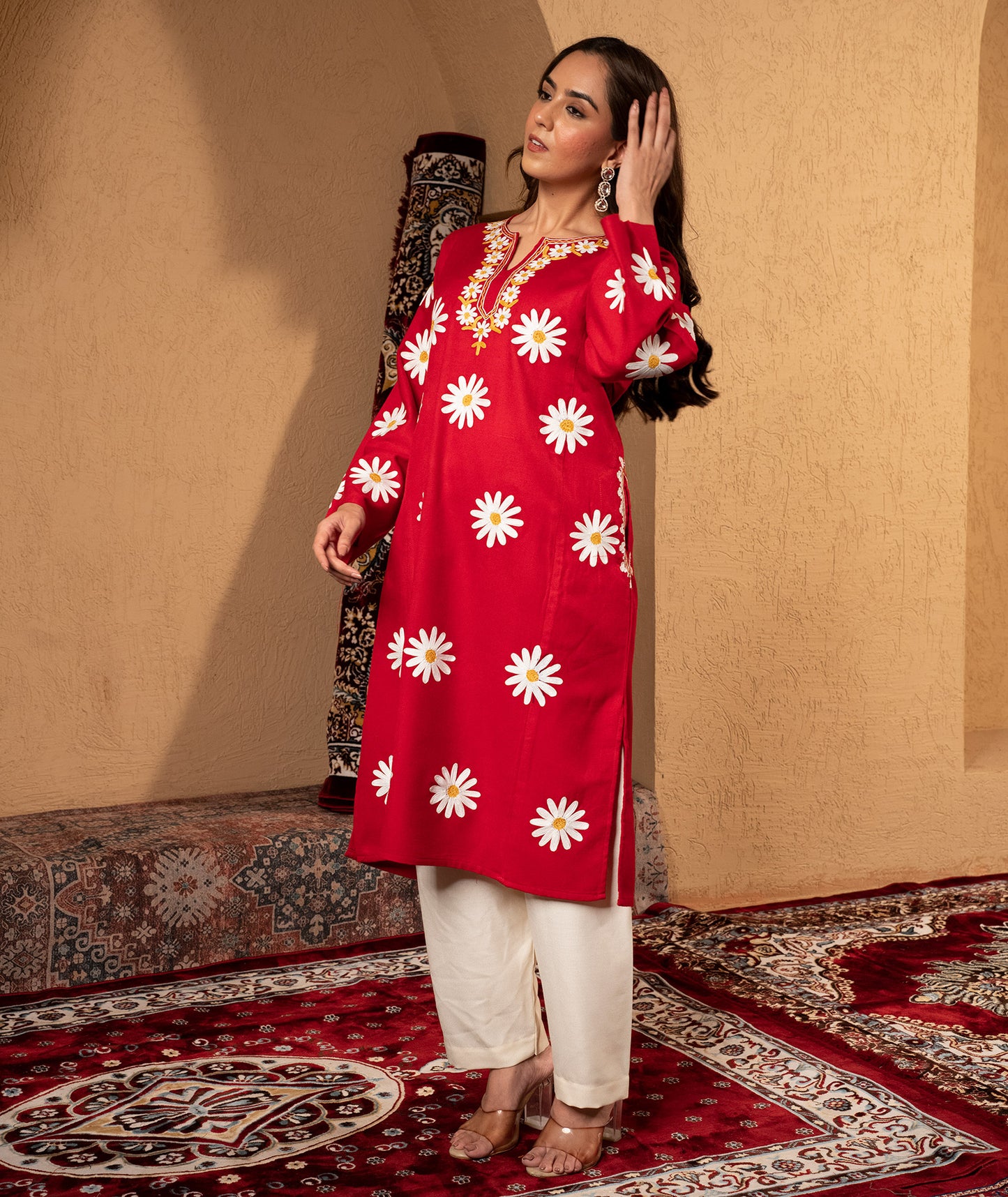 Aari Embroidered Kashmiri Woollen Pheran (Available in Red & Black color)