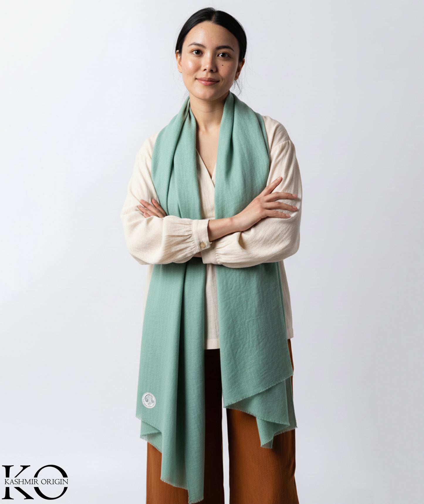 GI CERTIFIED SEAFOAM SOLID CASHMERE PASHMINA STOLE