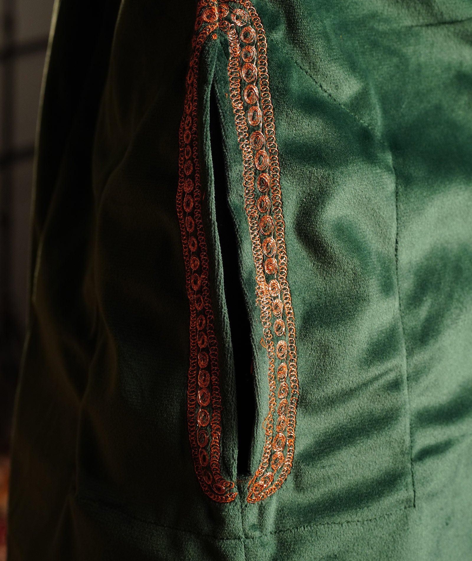 Emerald Green Tilla Embroidered Velvet Pheran