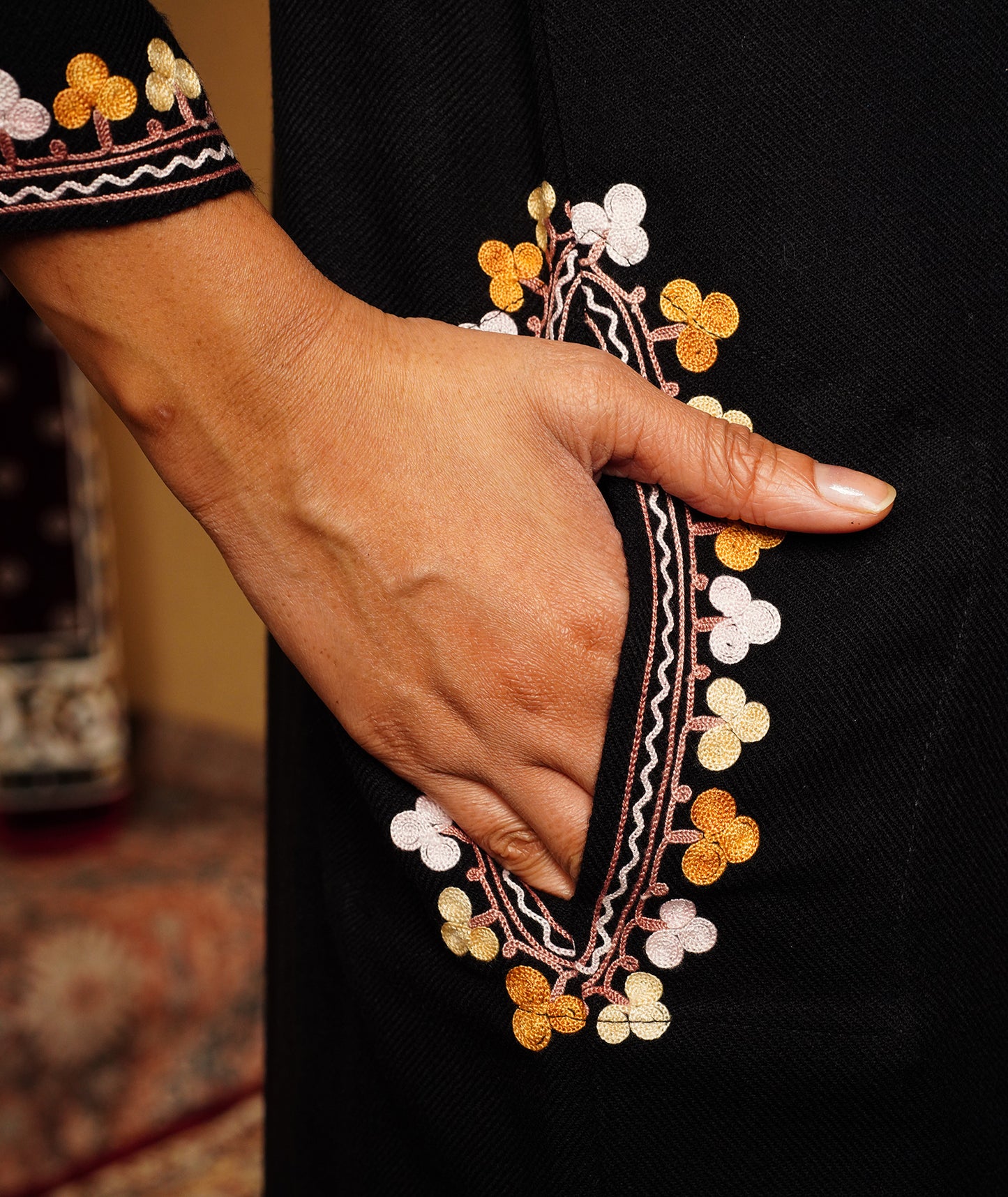 Black Aari Embroidered Arm & Neck Design kashmiri Woolen Pheran