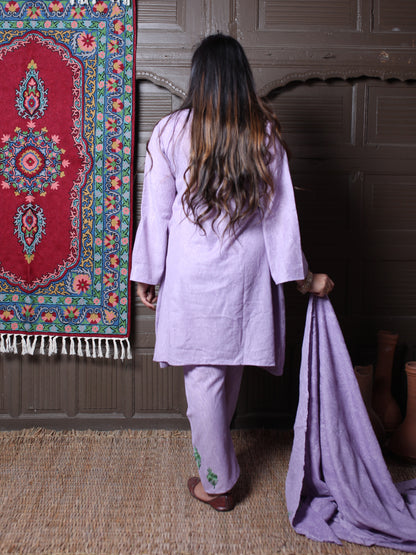 Lavender Zari & Aari Embroidered Kashmiri Crush Cotton Co-ordset With Dupatta