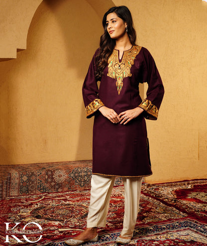 Sangria Red Tilla Embroidered Woolen Pheran