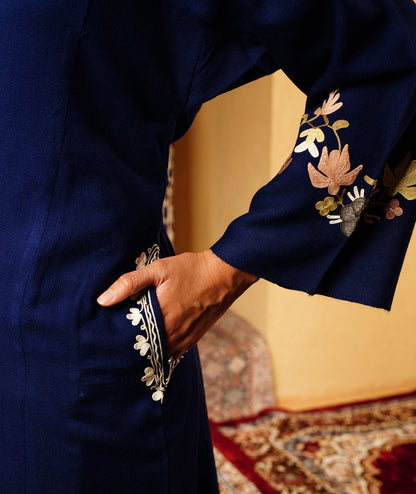 Blue Aari Embroidered U Shape Design KashmiriWoolen Pheran