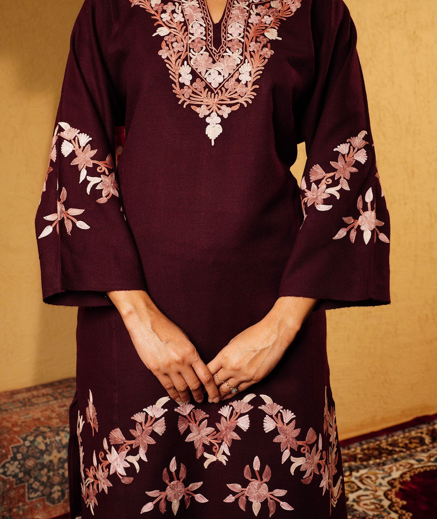 Plum Aari Embroidered Woolen Pheran