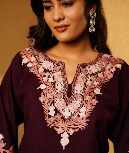 Plum Aari Embroidered Woolen Pheran